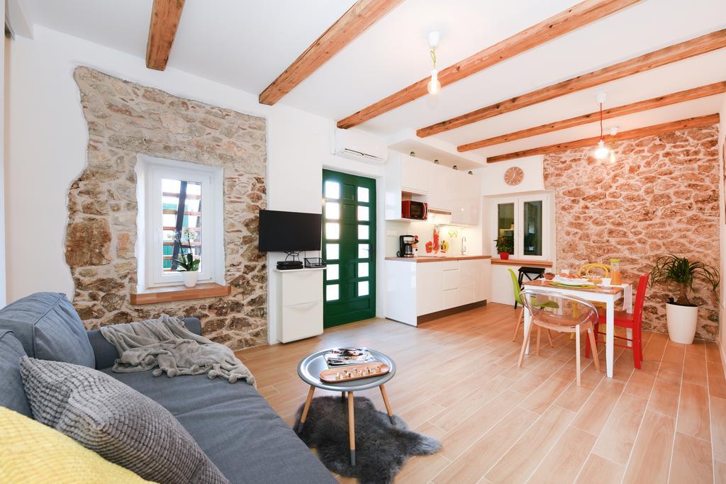 Villa House Of Milka Zara Esterno foto