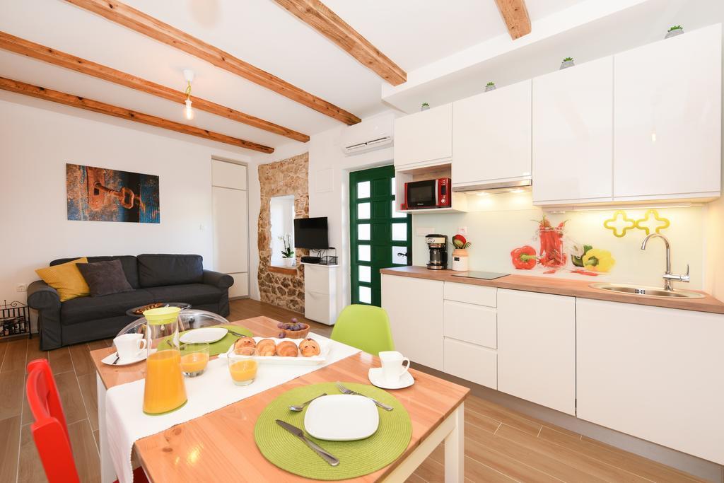 Villa House Of Milka Zara Esterno foto